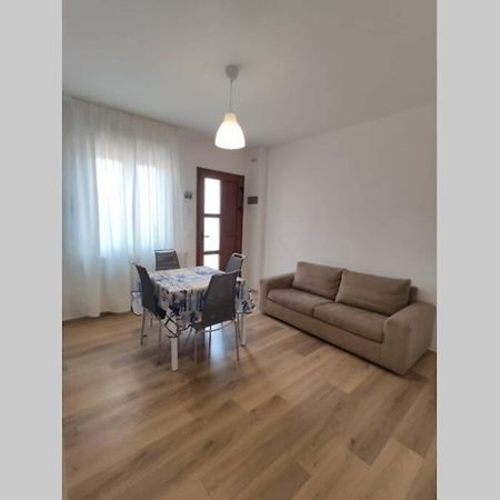 Delta D Piazza Marina- 50 Mt Dal Mare - Jesolo Apartment ภายนอก รูปภาพ